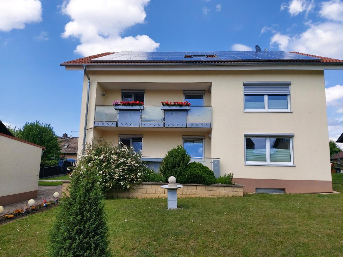 Ferienwohnung Kunzell Bagian luar foto